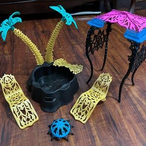 Monster High Oasis playset